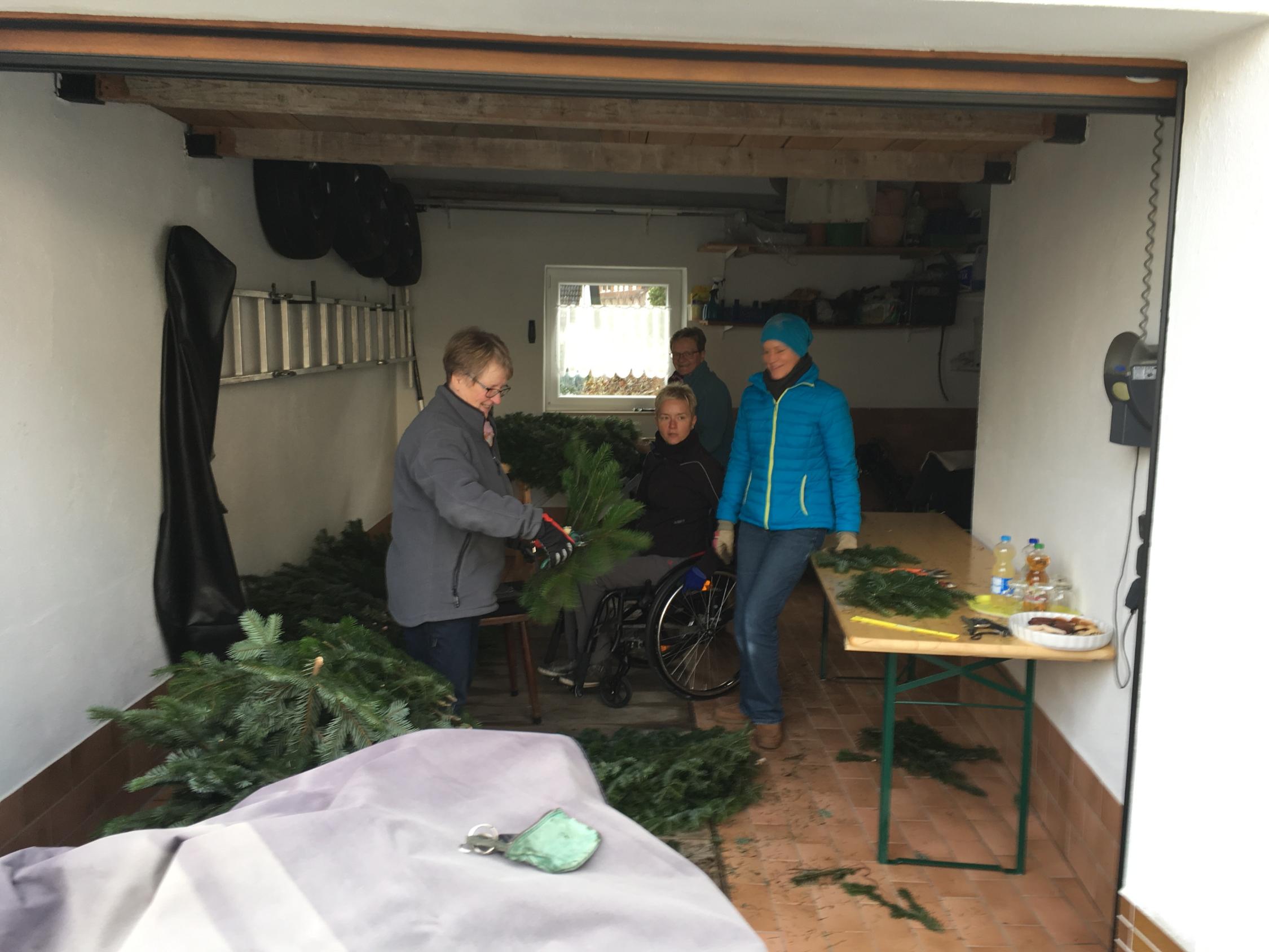 Adventskranz binden 2