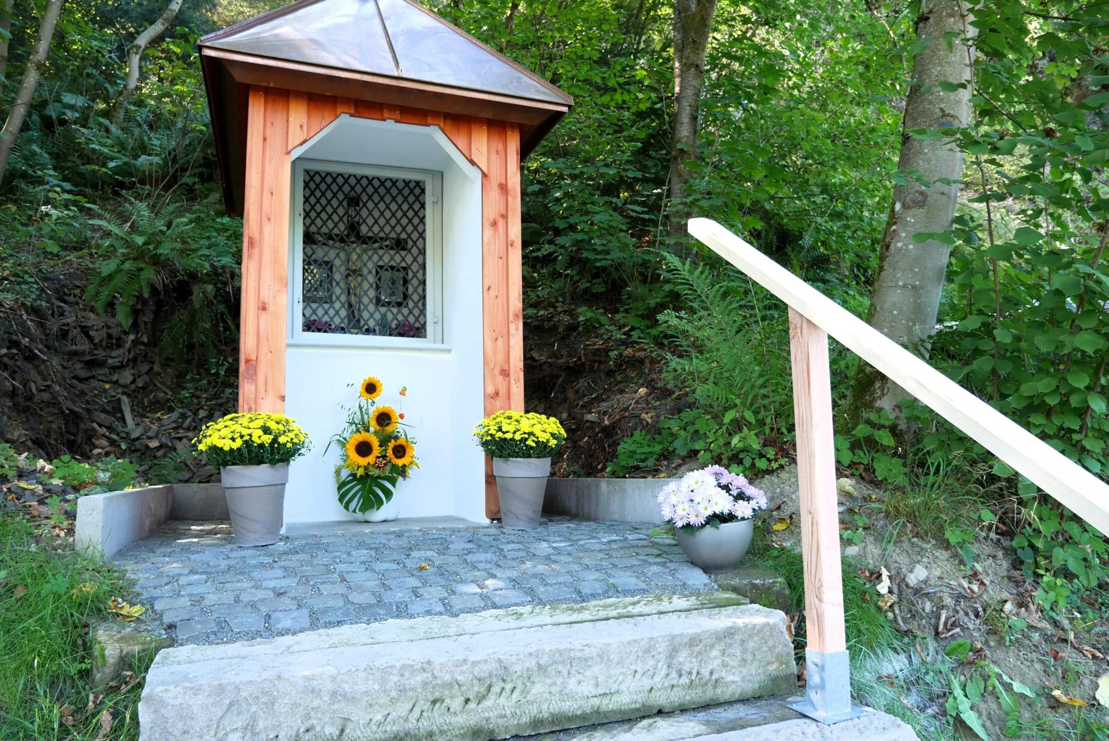 Kreuzkapelle Steinwiesen (2).JPG