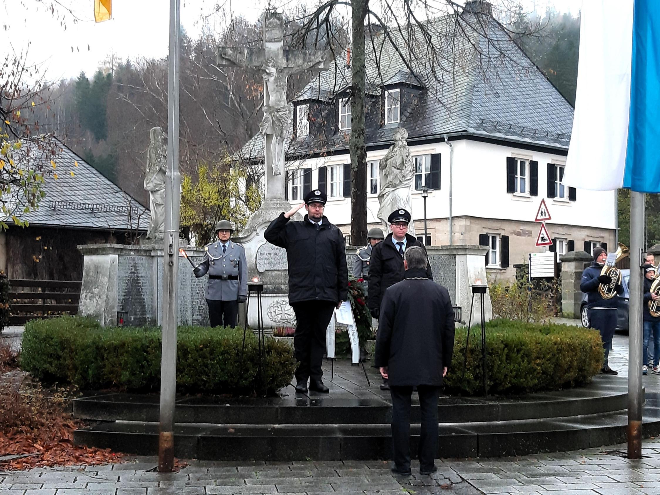 Volkstrauertag Steinwiesen 2023 (2).jpg