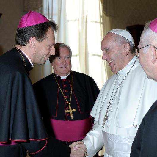 Papst Franziskus und EB Herwig Gössl