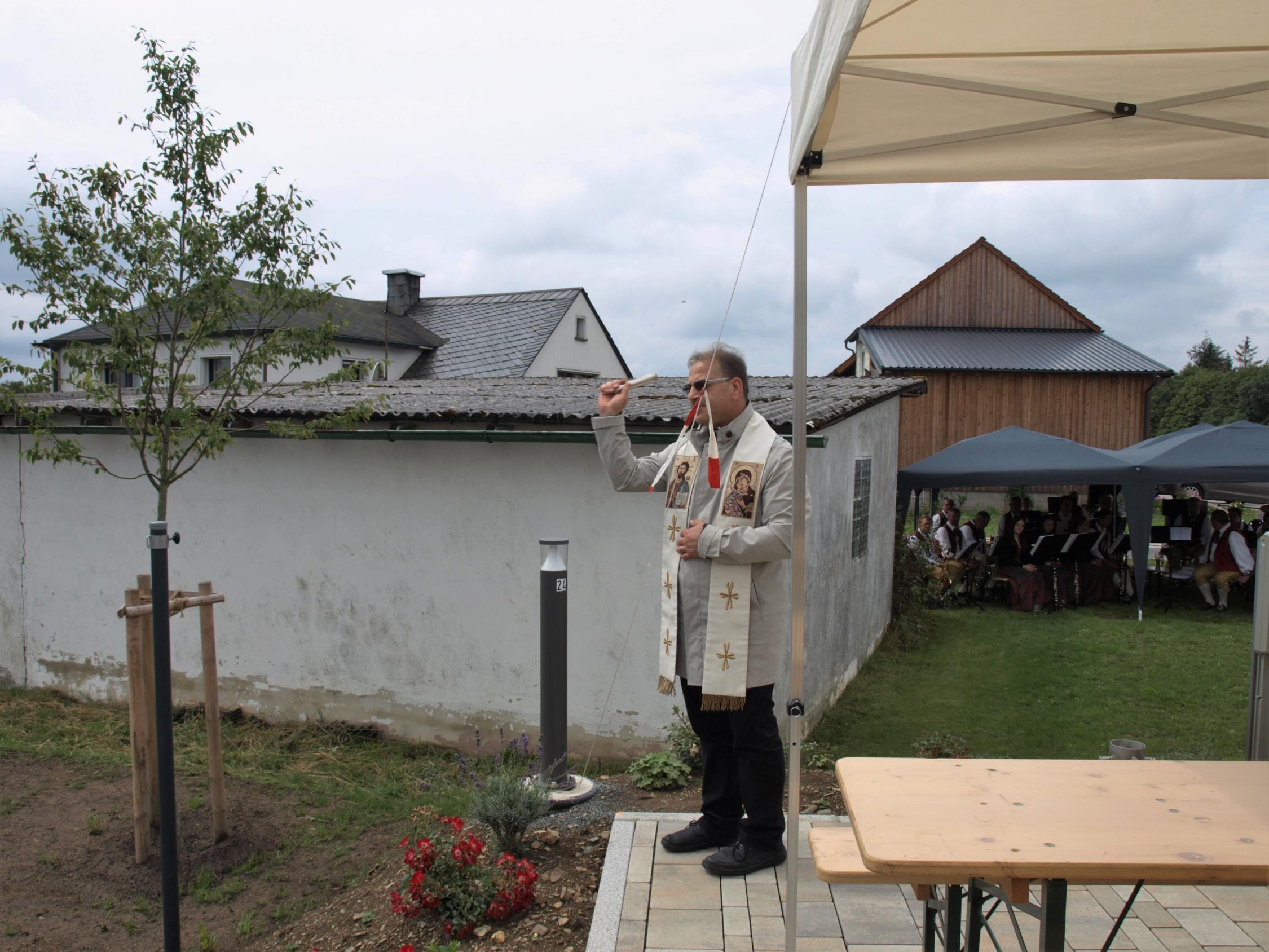 Außenanlagen Schlegelshaid (1).JPG