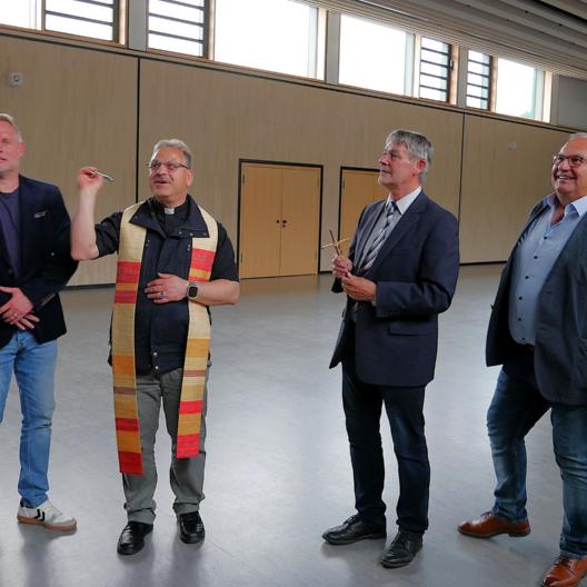 Einweihung Kulturhalle Steinwiesen (6).JPG