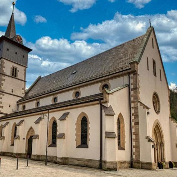 Slider mit Bildern aus Steinwiesen